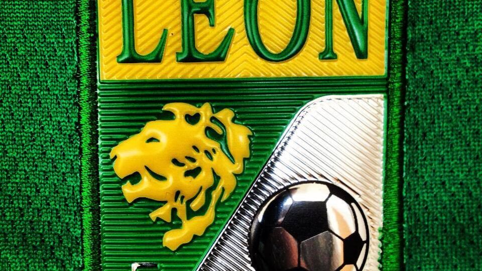 ESCUDO-CLUB-LEON