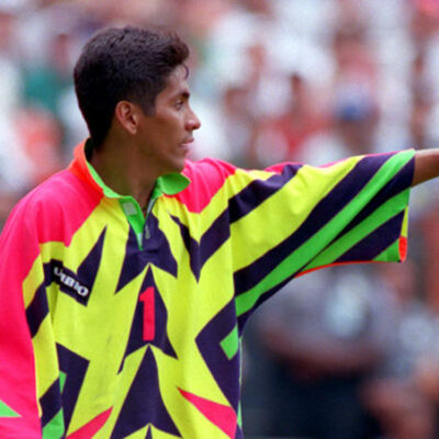 Soccer - World Cup USA 94 - Group E - Mexico v Italy