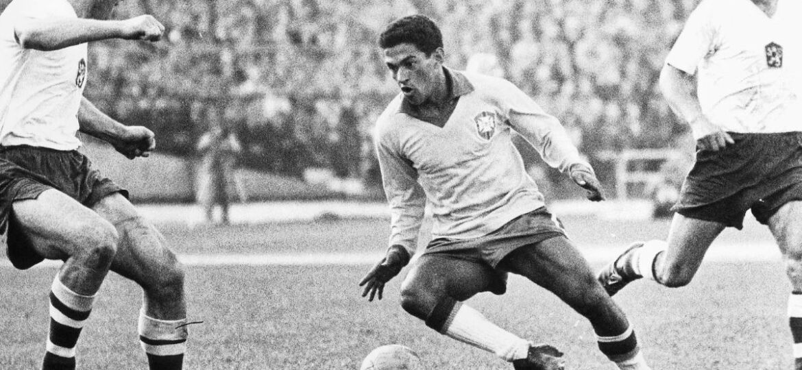 Muere el ángel de los pies torcidos